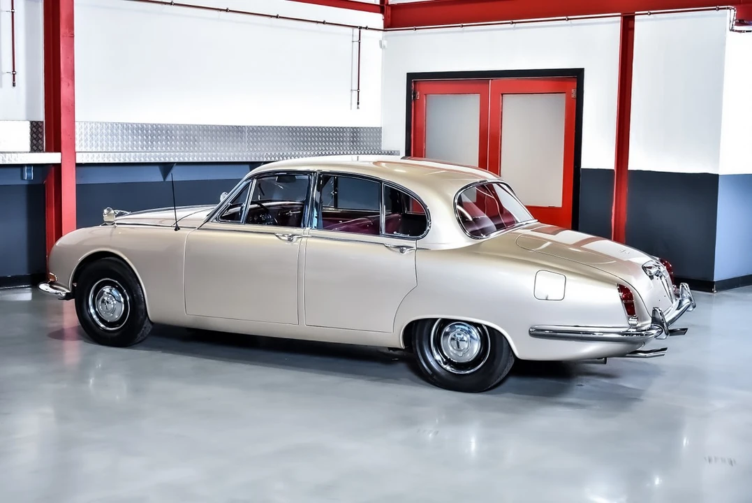 1964 Jaguar S-Type 1st Gen - Image 19 of 30