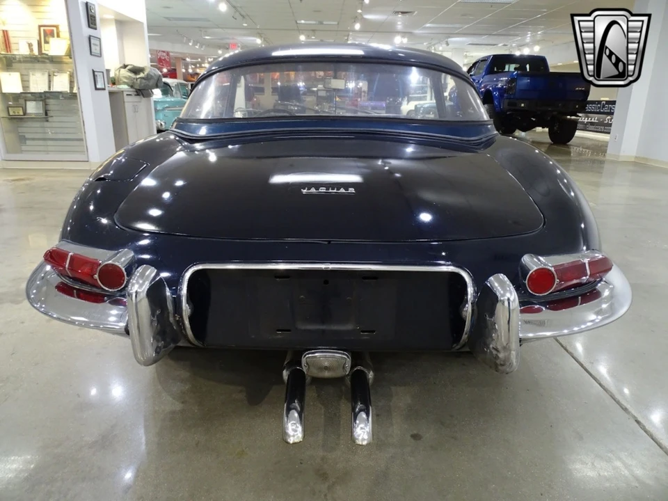 1964 Jaguar XK - Image 7 of 12