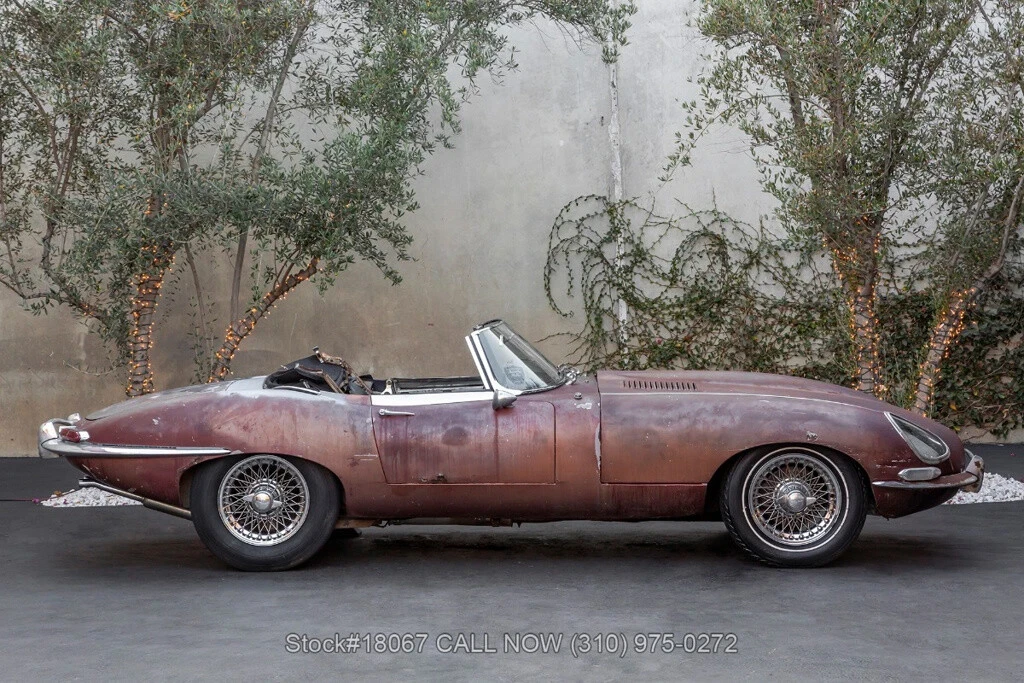 1964 Jaguar XK - Image 4 of 12