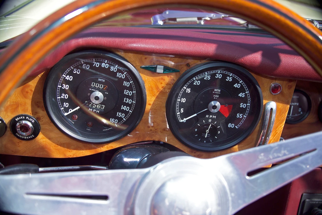 1964 Jaguar E-Type Series 1 - Image 3 of 8