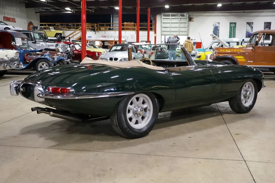 1964 Jaguar E-Type Series 1 - Image 8 of 12