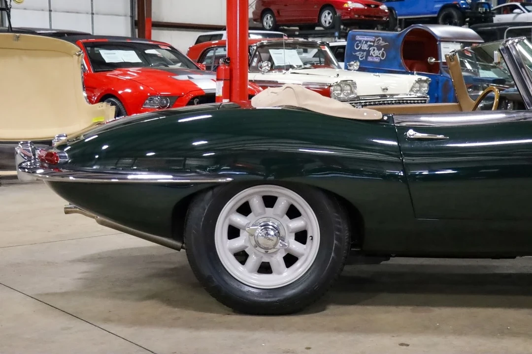 1964 Jaguar E-Type Series 1 - Image 9 of 12