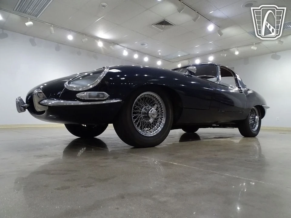 1964 Jaguar E-Type Series 1 - Image 7 of 12