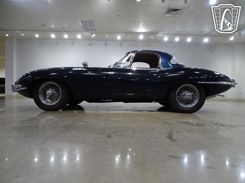 1964 Jaguar E-Type Series 1 - Image 10 of 12