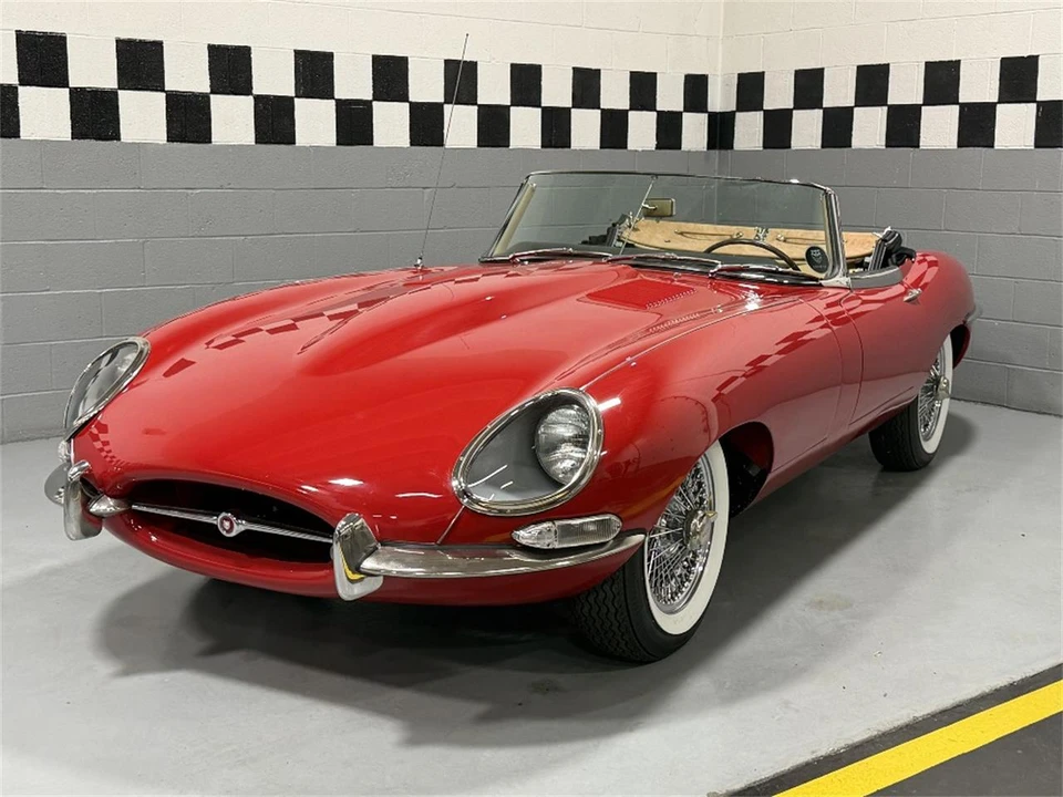 1964 Jaguar E-Type Series 1 - Image 2 of 31