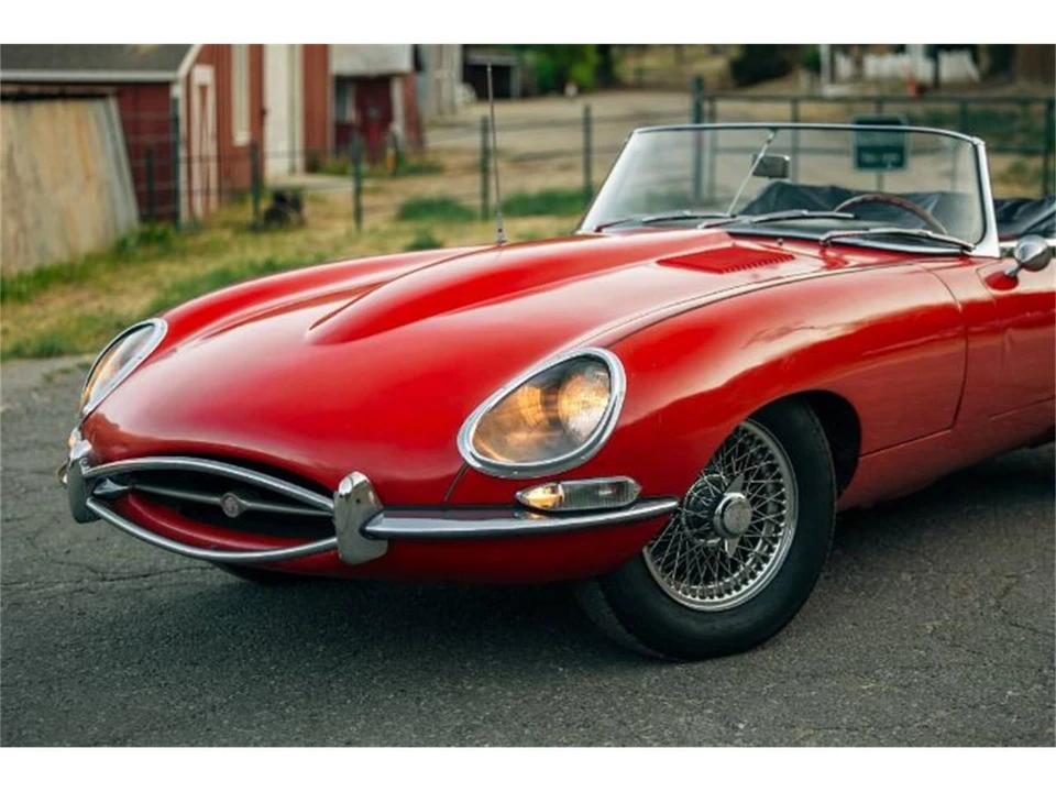 1964 Jaguar E-Type Series 1 - Image 17 of 25