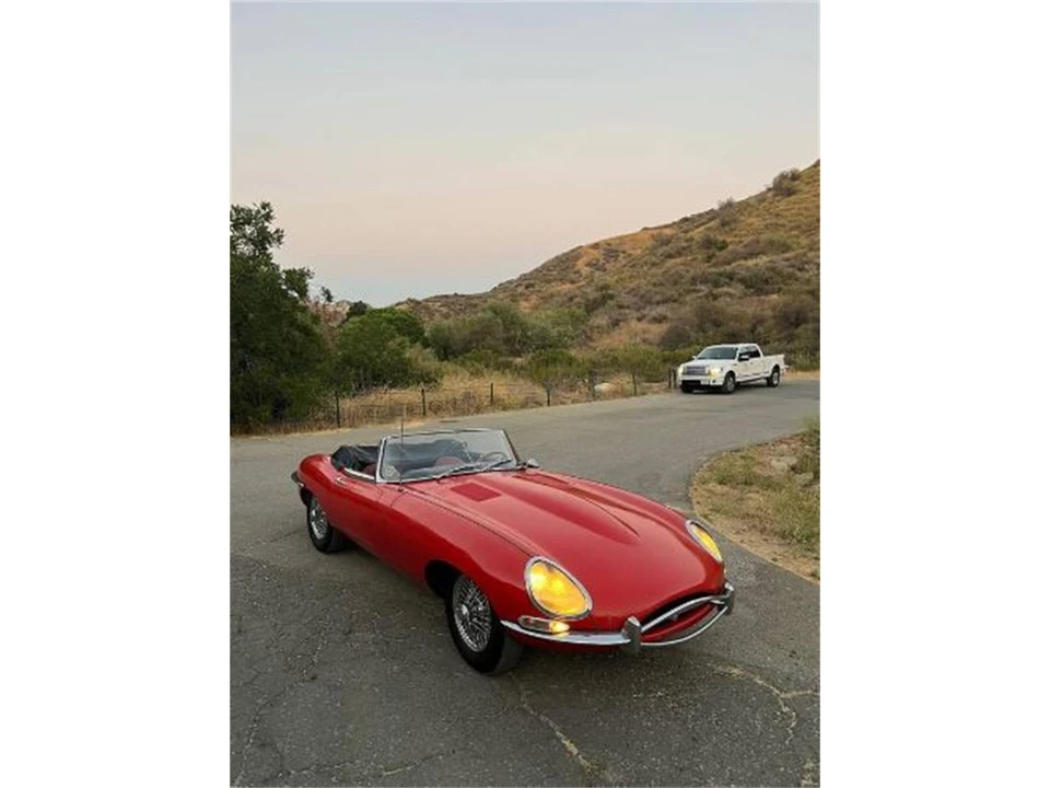 1964 Jaguar E-Type Series 1 - Image 6 of 8