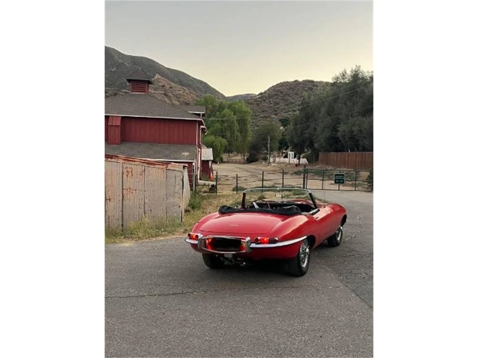 1964 Jaguar E-Type Series 1 - Image 3 of 8