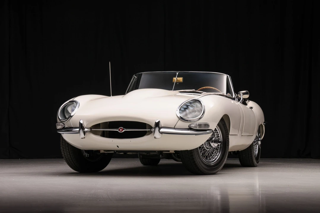 1964 Jaguar E-Type Series 1 - Image 2 of 31