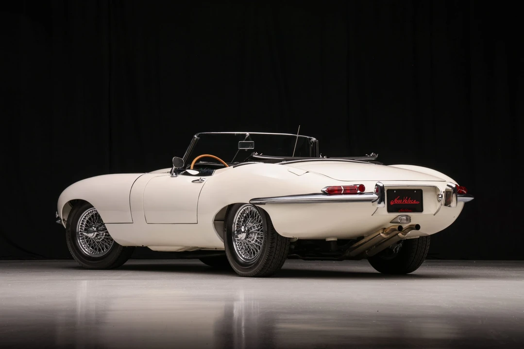 1964 Jaguar E-Type Series 1 - Image 8 of 31