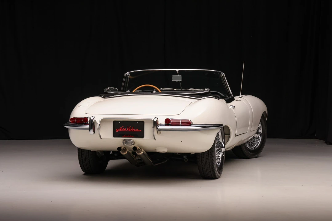 1964 Jaguar E-Type Series 1 - Image 15 of 31