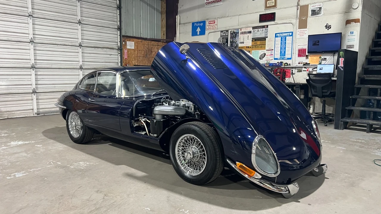 1964 Jaguar E-Type Series 1 - Image 17 of 21