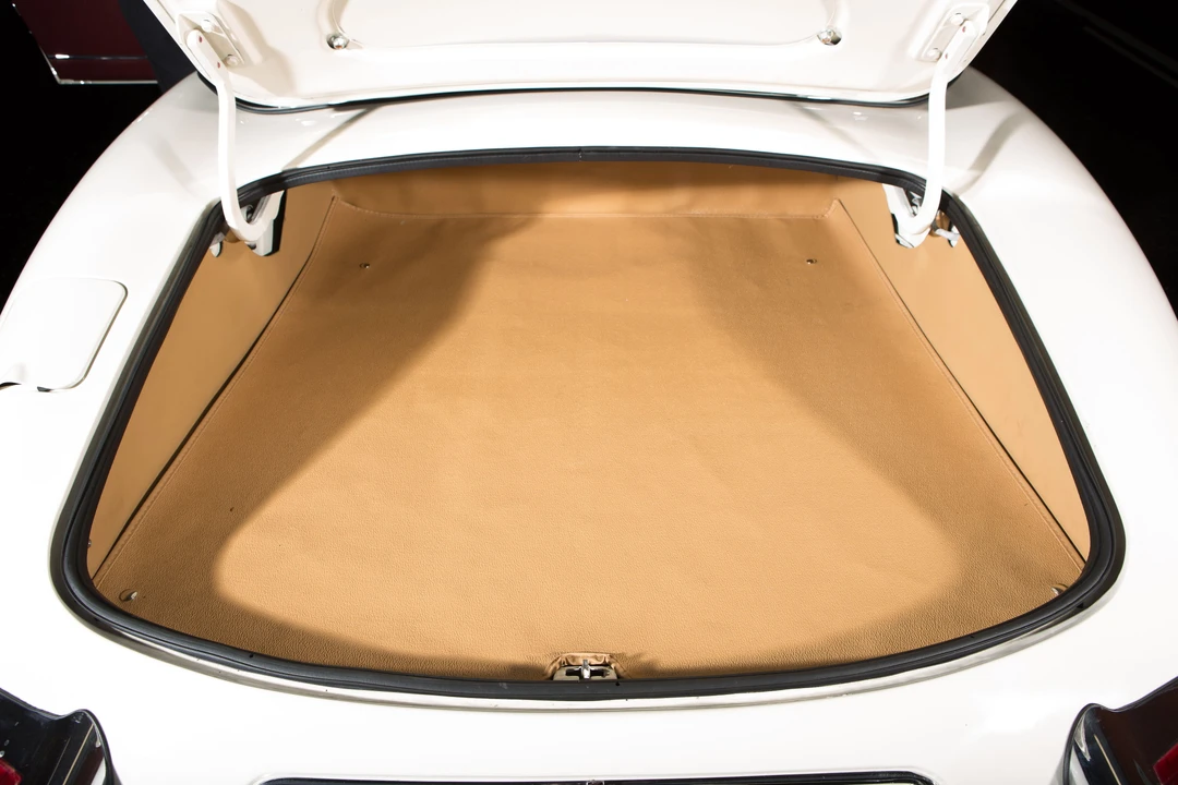 1964 Jaguar E-Type Series 1 - Image 9 of 25