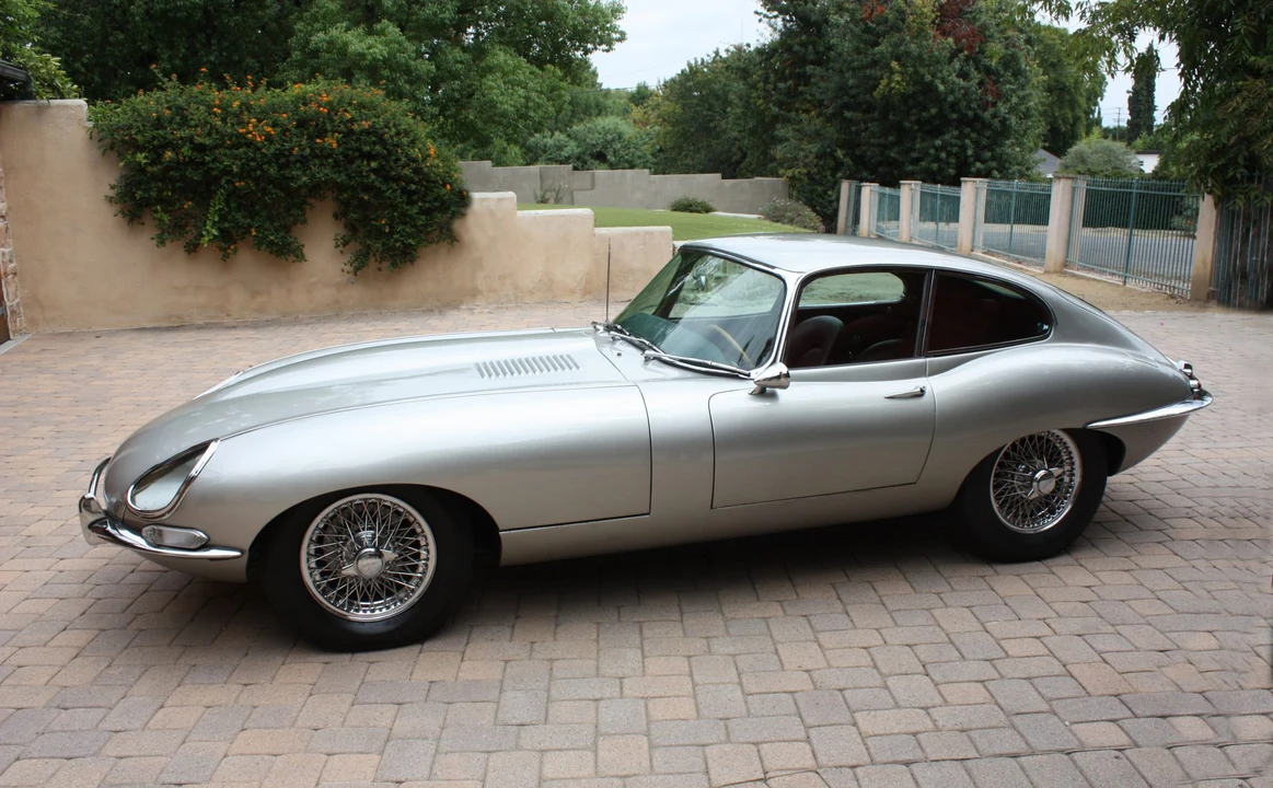 1964 Jaguar E-Type Series 1 - Image 24 of 31