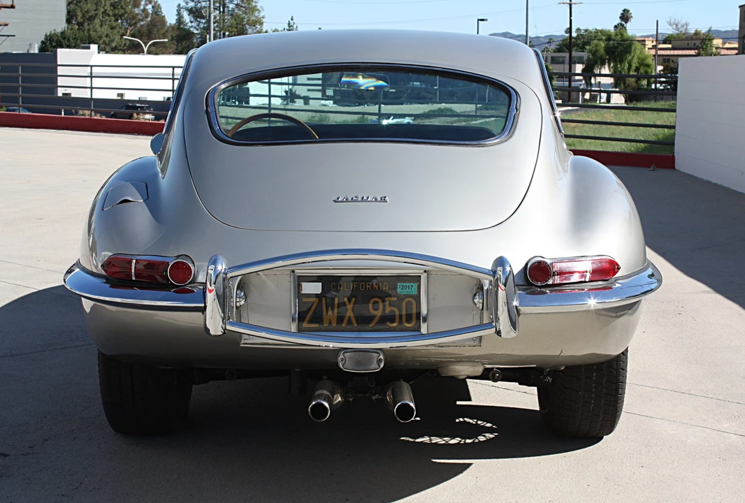 1964 Jaguar E-Type Series 1 - Image 9 of 31