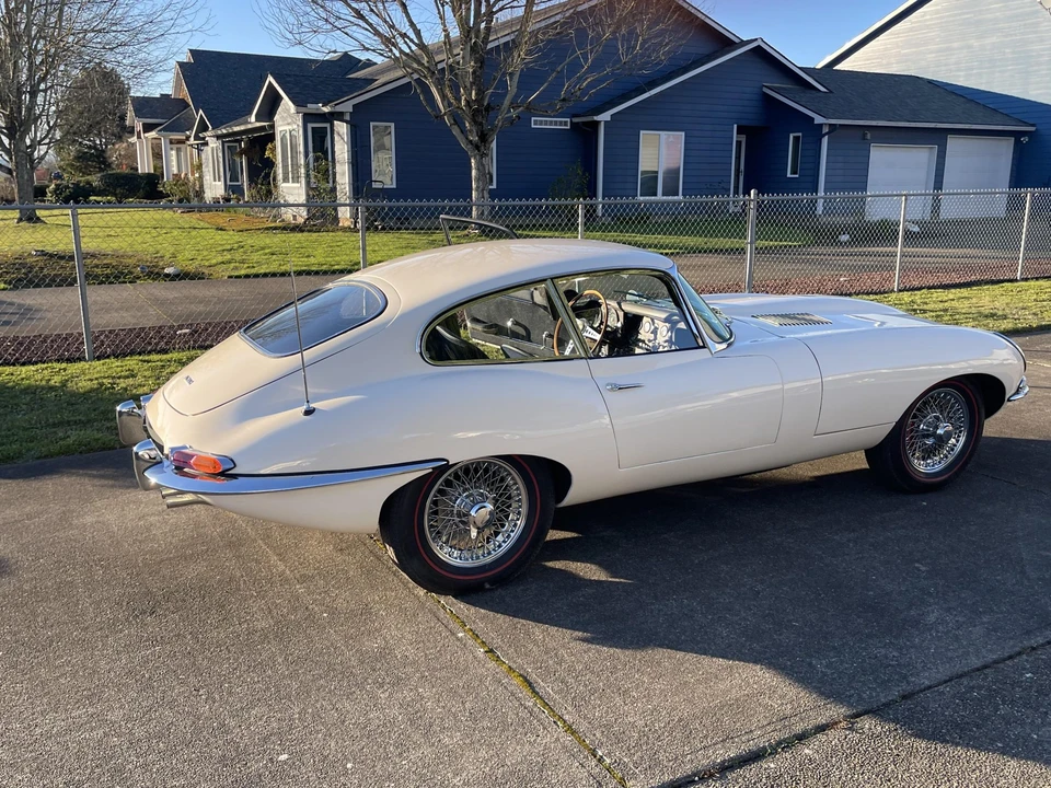 1964 Jaguar E-Type Series 1 - Image 18 of 31
