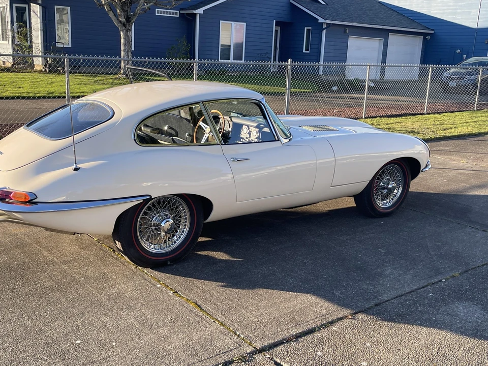 1964 Jaguar E-Type Series 1 - Image 15 of 31