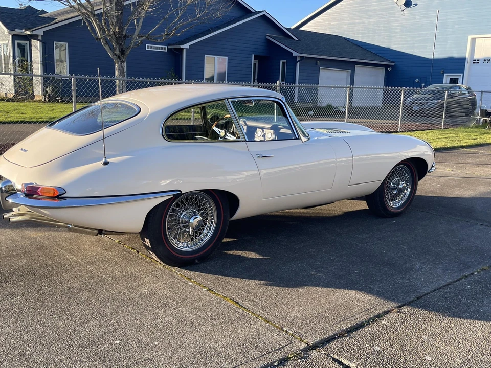 1964 Jaguar E-Type Series 1 - Image 12 of 31