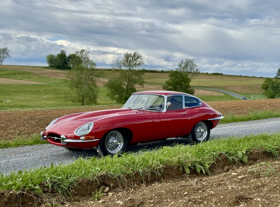 1964 Jaguar E-Type Series 1 - Image 9 of 31
