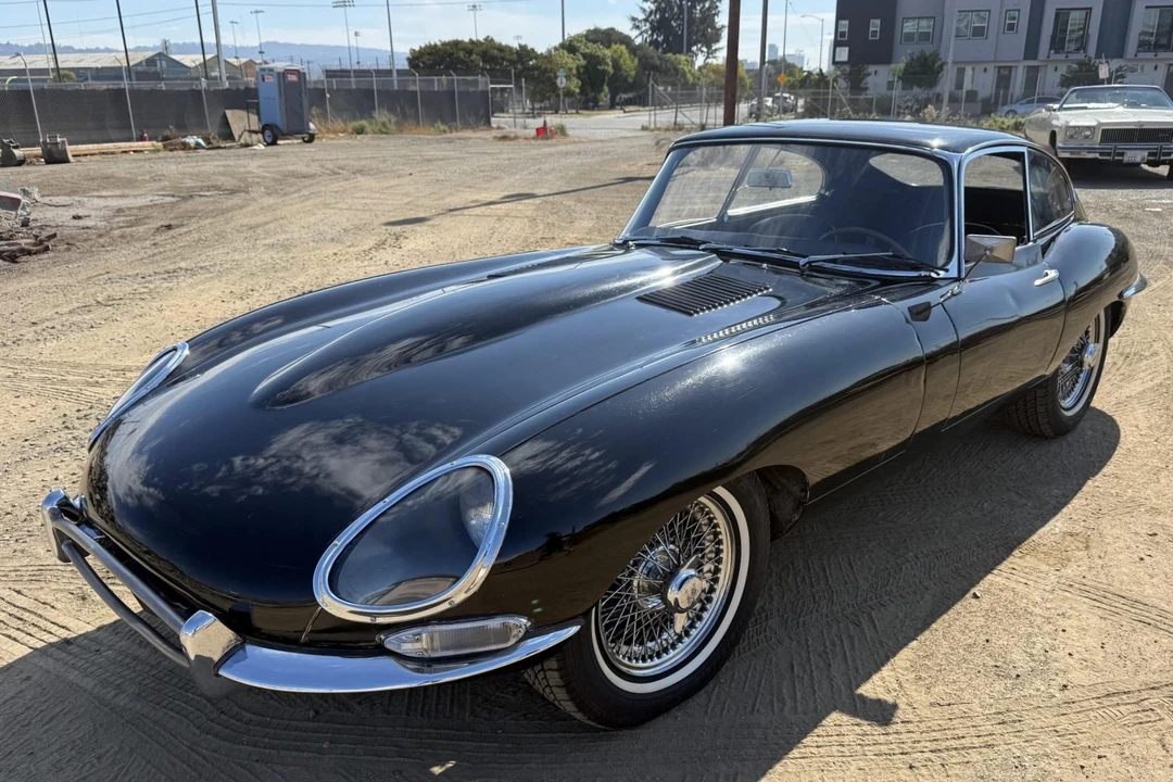1964 Jaguar E-Type Series 1 - Image 1 of 31