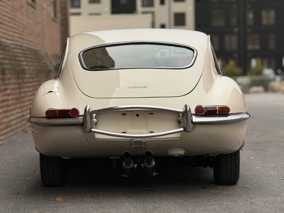 1964 Jaguar E-Type Series 1 - Image 14 of 31