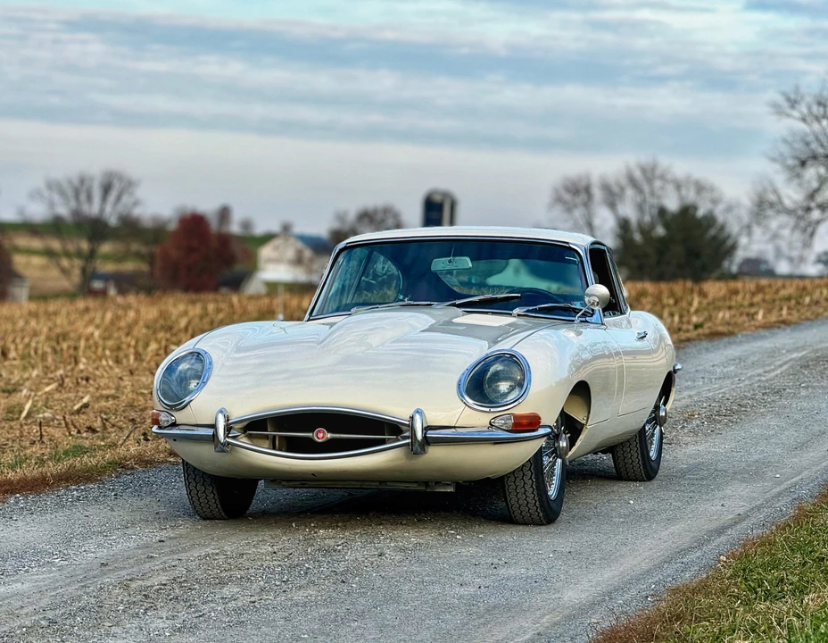 1964 Jaguar E-Type Series 1 - Image 18 of 31