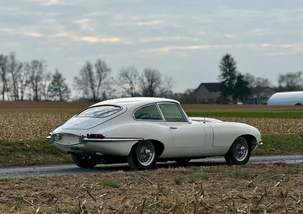1964 Jaguar E-Type Series 1 - Image 27 of 31