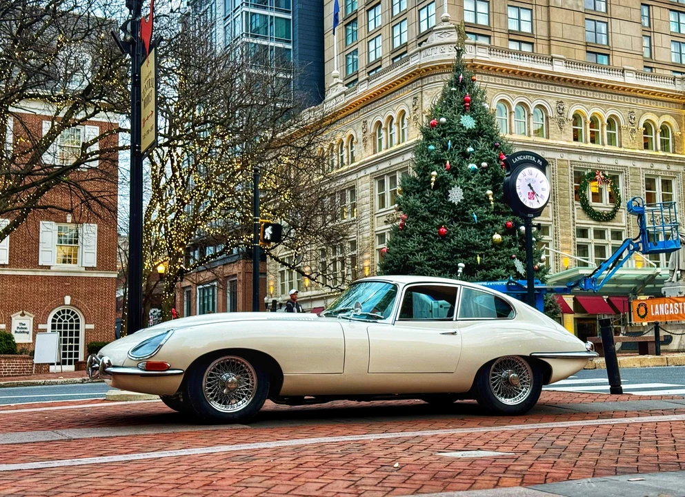 1964 Jaguar E-Type Series 1 - Image 2 of 31