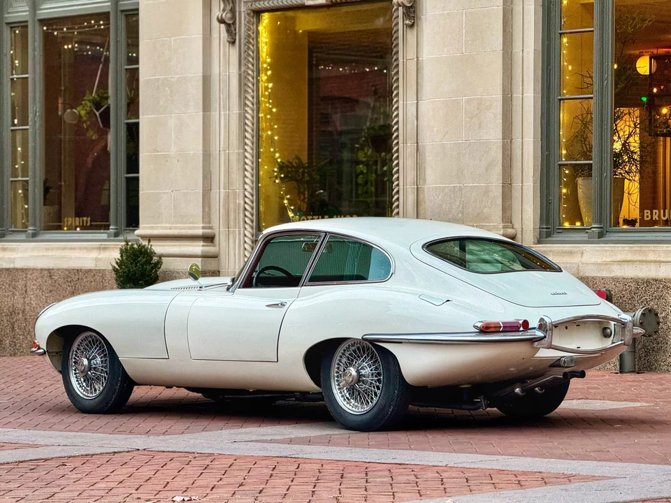 1964 Jaguar E-Type Series 1 - Image 8 of 31