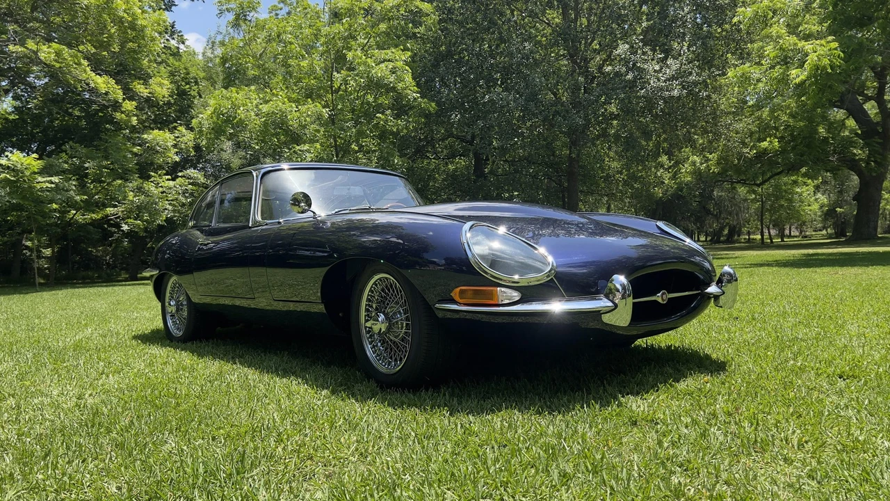 1964 Jaguar E-Type Series 1 - Image 21 of 31