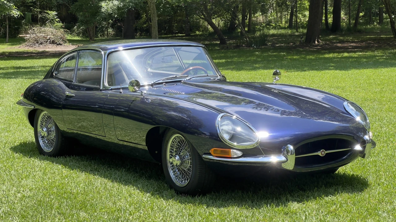 1964 Jaguar E-Type Series 1 - Image 24 of 31