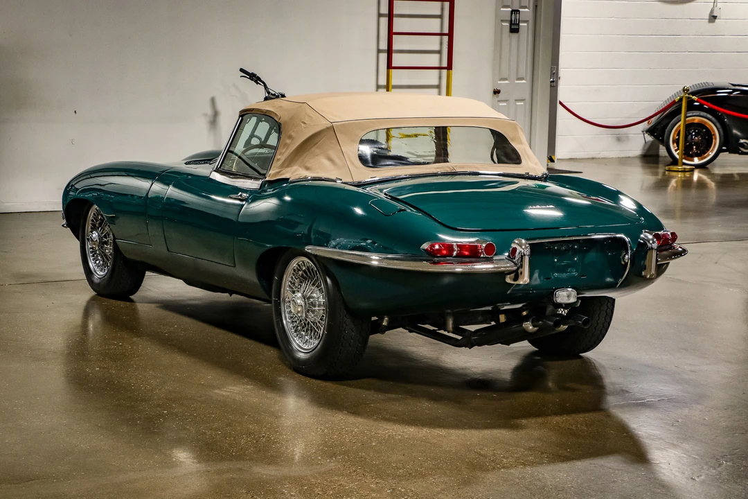 1964 Jaguar E-Type Series 1 - Image 28 of 31