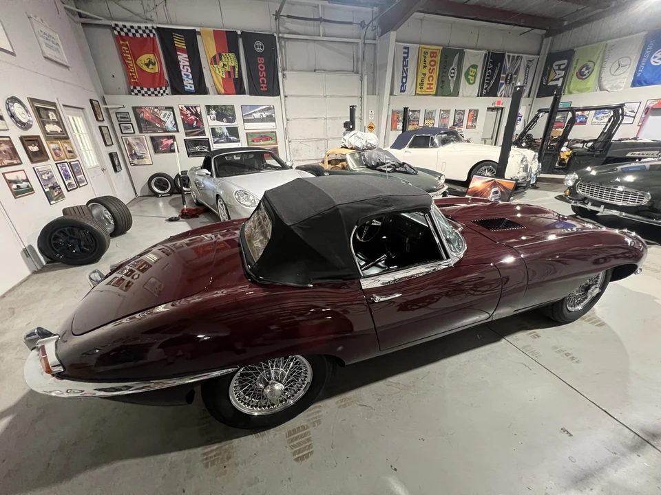 1964 Jaguar E-Type Series 1 - Image 22 of 31
