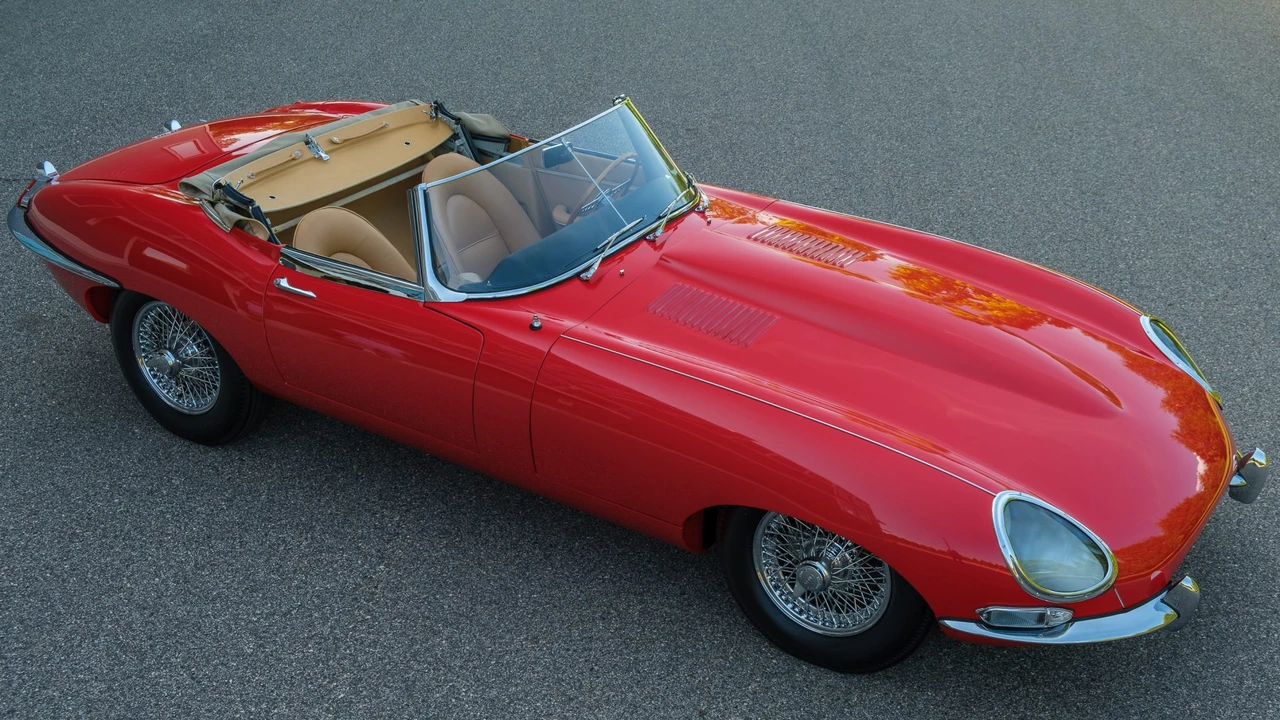 1964 Jaguar E-Type Series 1 - Image 18 of 31
