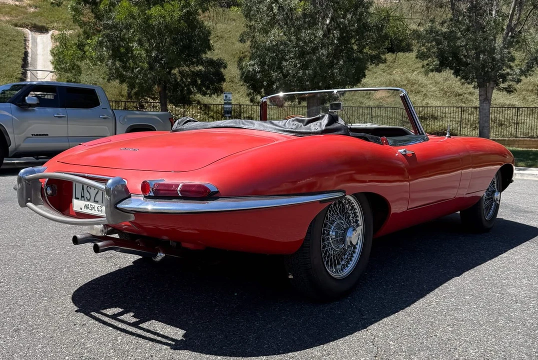 1964 Jaguar E-Type Series 1 - Image 11 of 31