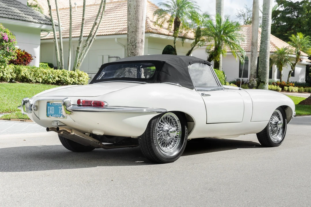 1964 Jaguar E-Type Series 1 - Image 6 of 31