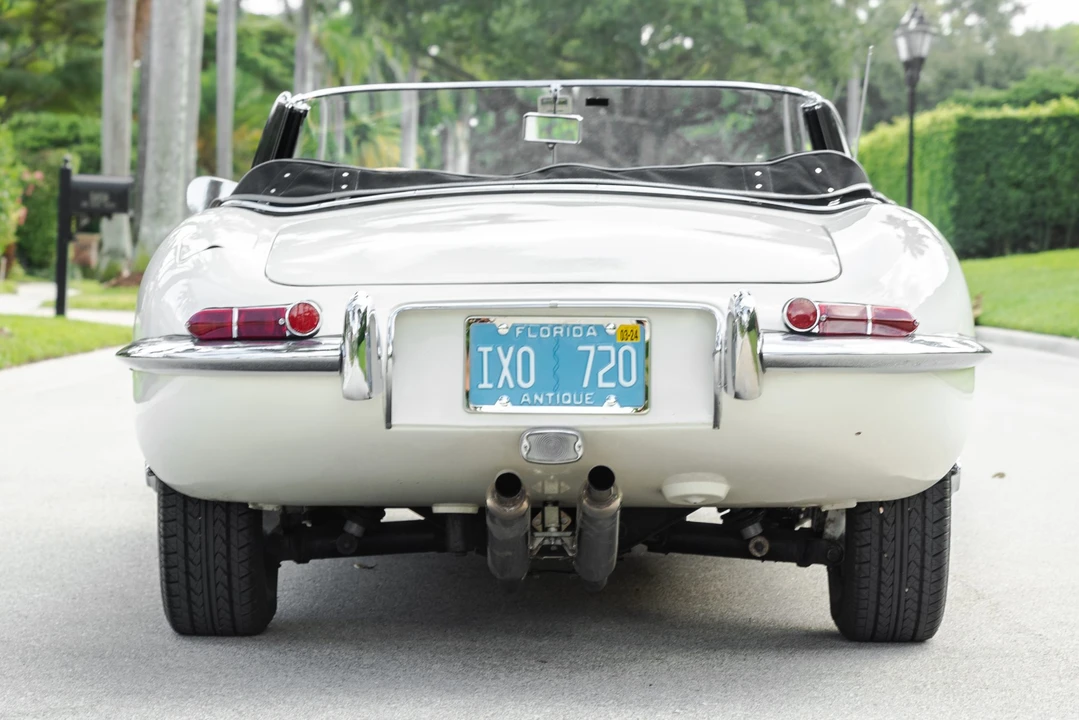 1964 Jaguar E-Type Series 1 - Image 12 of 31