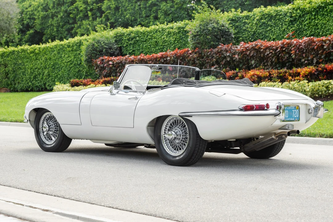 1964 Jaguar E-Type Series 1 - Image 11 of 31