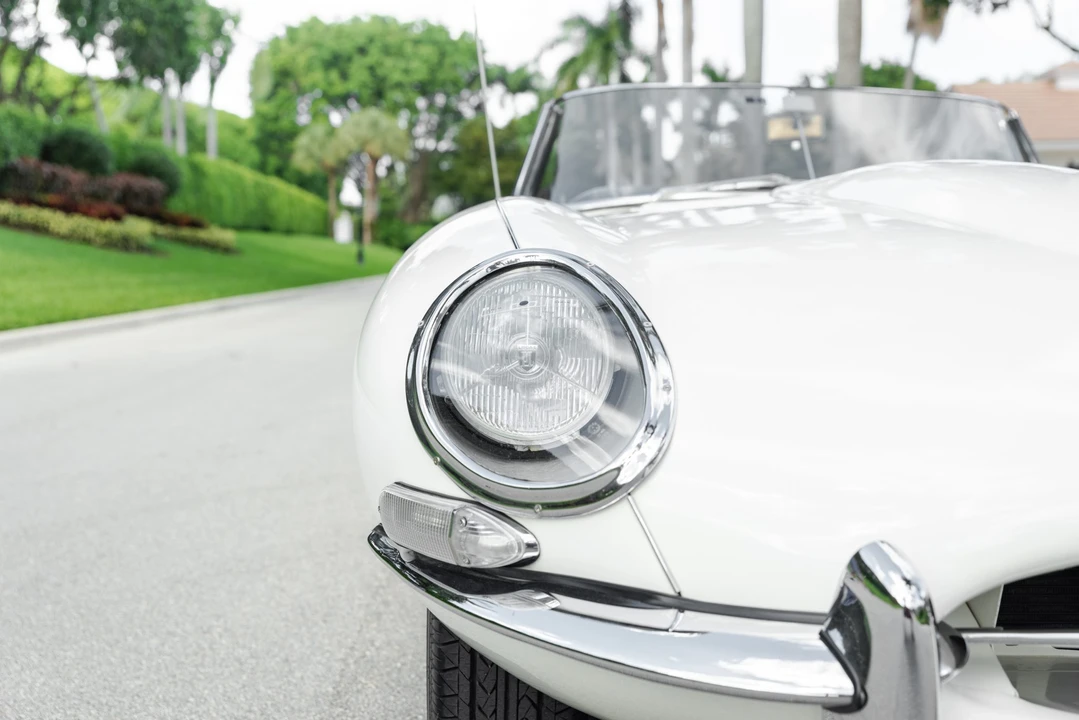 1964 Jaguar E-Type Series 1 - Image 18 of 31