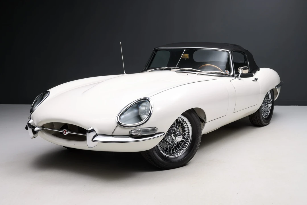 1964 Jaguar E-Type Series 1 - Image 2 of 31