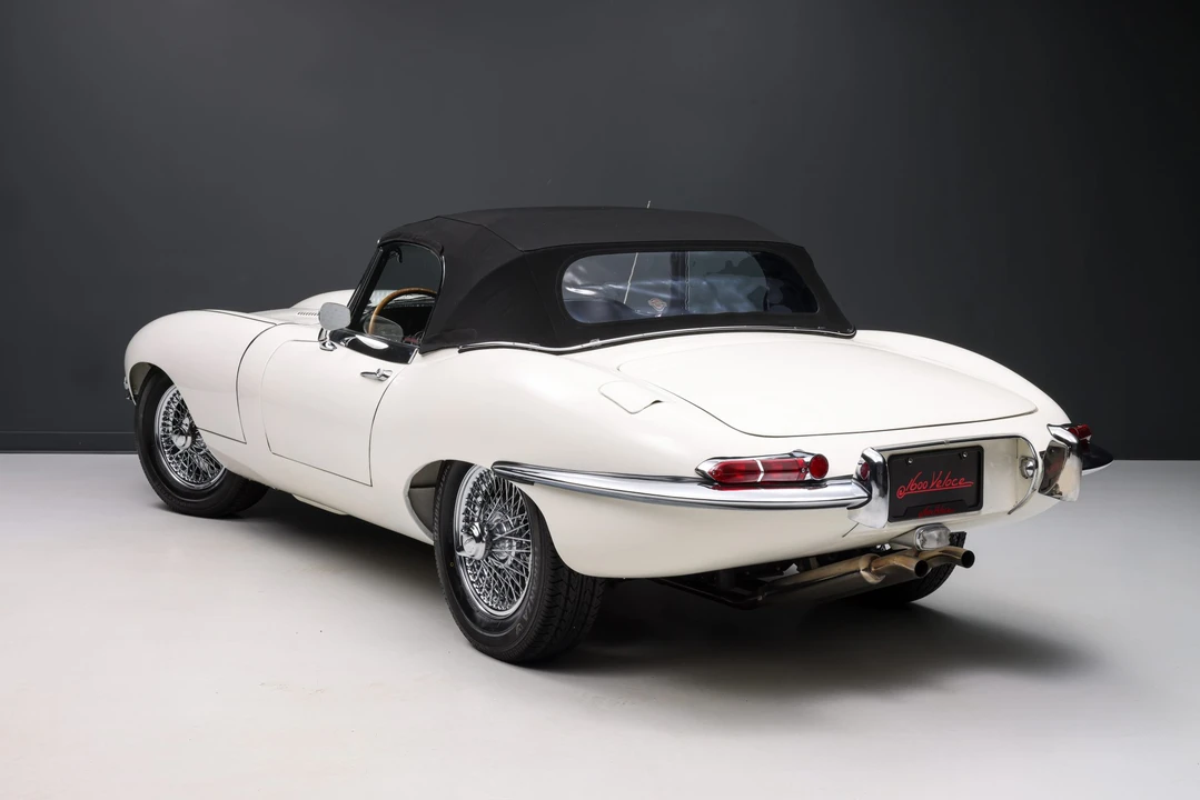1964 Jaguar E-Type Series 1 - Image 6 of 31