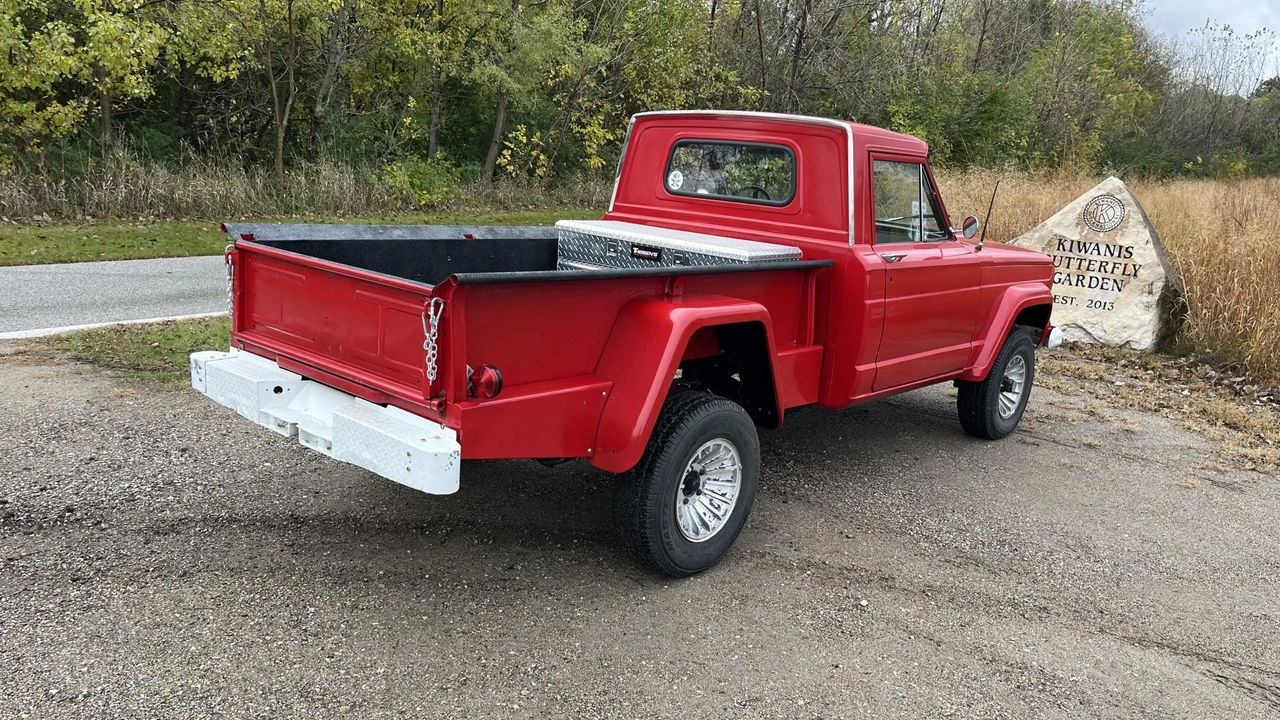 1964 Jeep SJ Gladiator - Image 11 of 31
