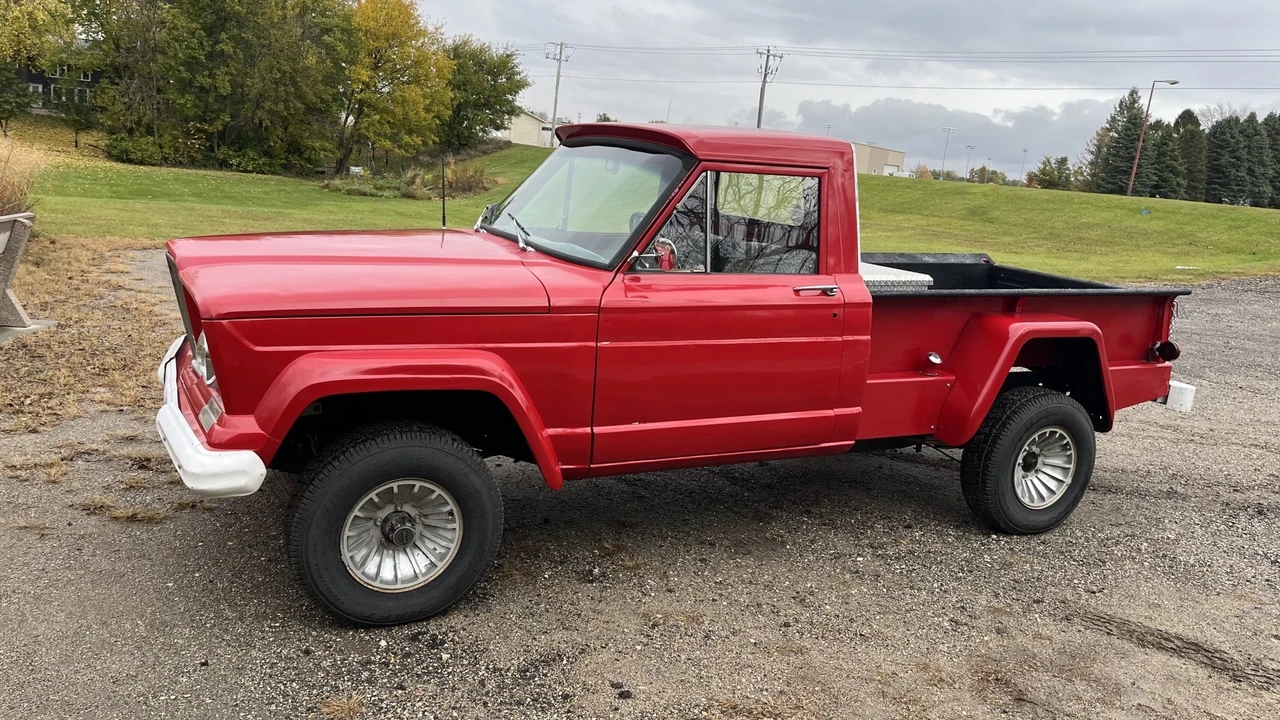 1964 Jeep SJ Gladiator - Image 16 of 31