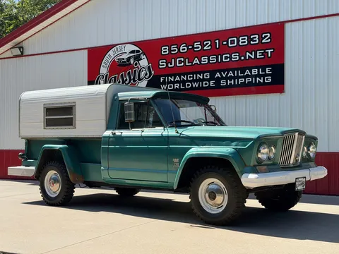 1964 Jeep J-200 Gladiator 4x4 Pickup