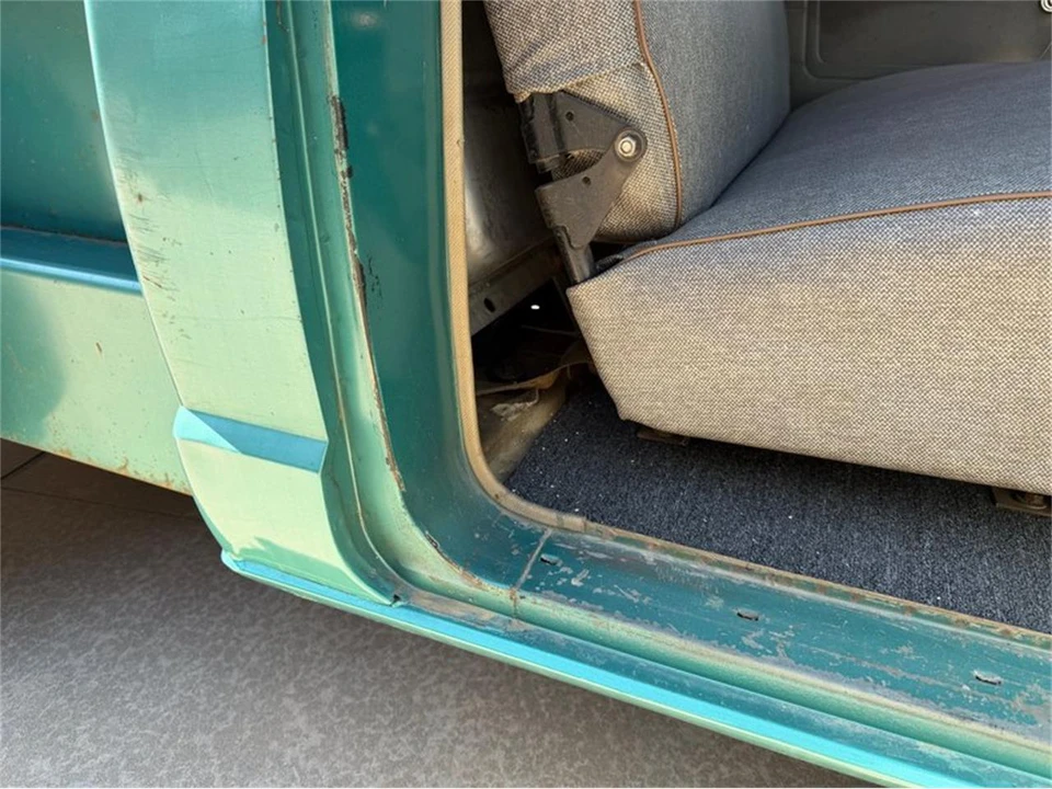 1964 Jeep SJ Gladiator - Image 10 of 31