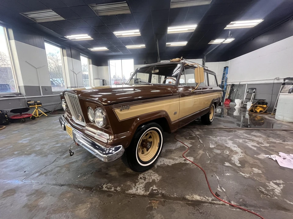 1964 Jeep SJ Wagoneer - Image 15 of 31