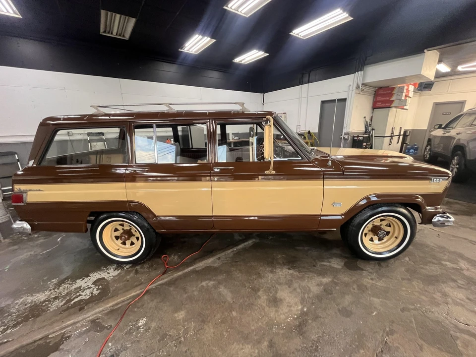 1964 Jeep SJ Wagoneer - Image 24 of 31