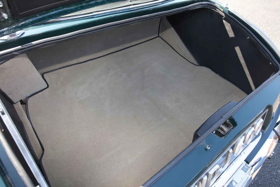 1964 Jensen - Image 11 of 31