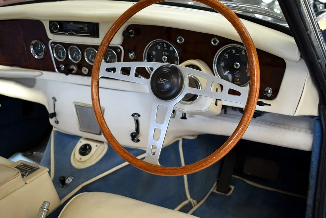 1964 Jensen - Image 21 of 30