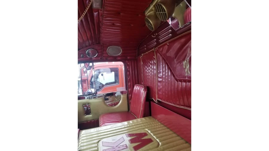 1964 Kenworth - Image 8 of 9